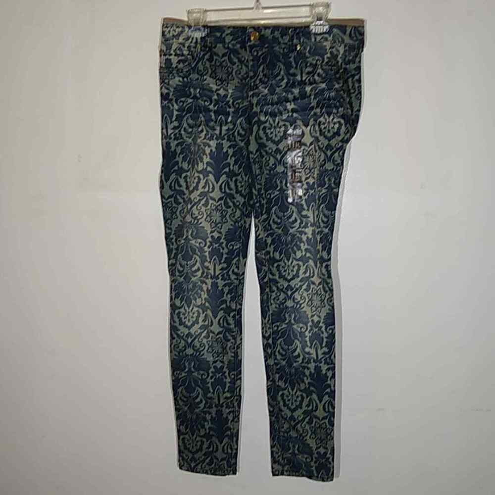NWT Sacred virtue blue design jeggings. Size 11R